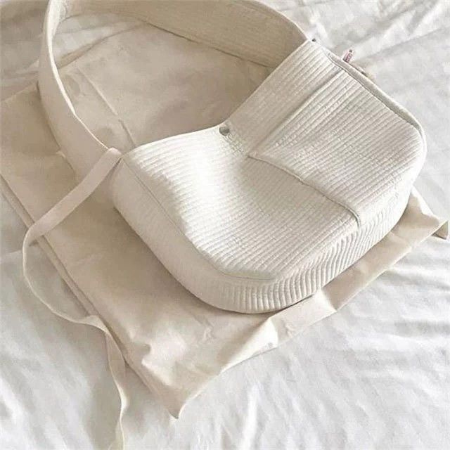 Handmade Pet Outdoor Travel Carrier